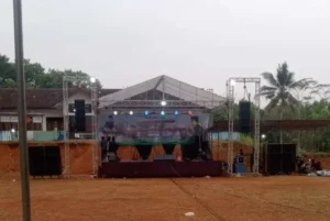 Layanan sewa sound system Jogja memberikan kualitas suara jernih untuk acara seminar di ballroom hotel, memastikan semua audiens mendengar dengan jelas.