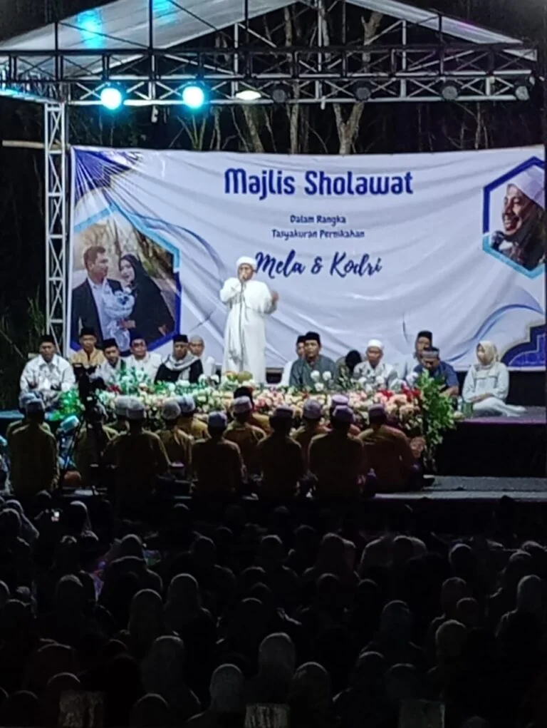 sewa panggung untuk acara pengajian akbar majlis sholawat di bantul yogyakarta - db event equipment